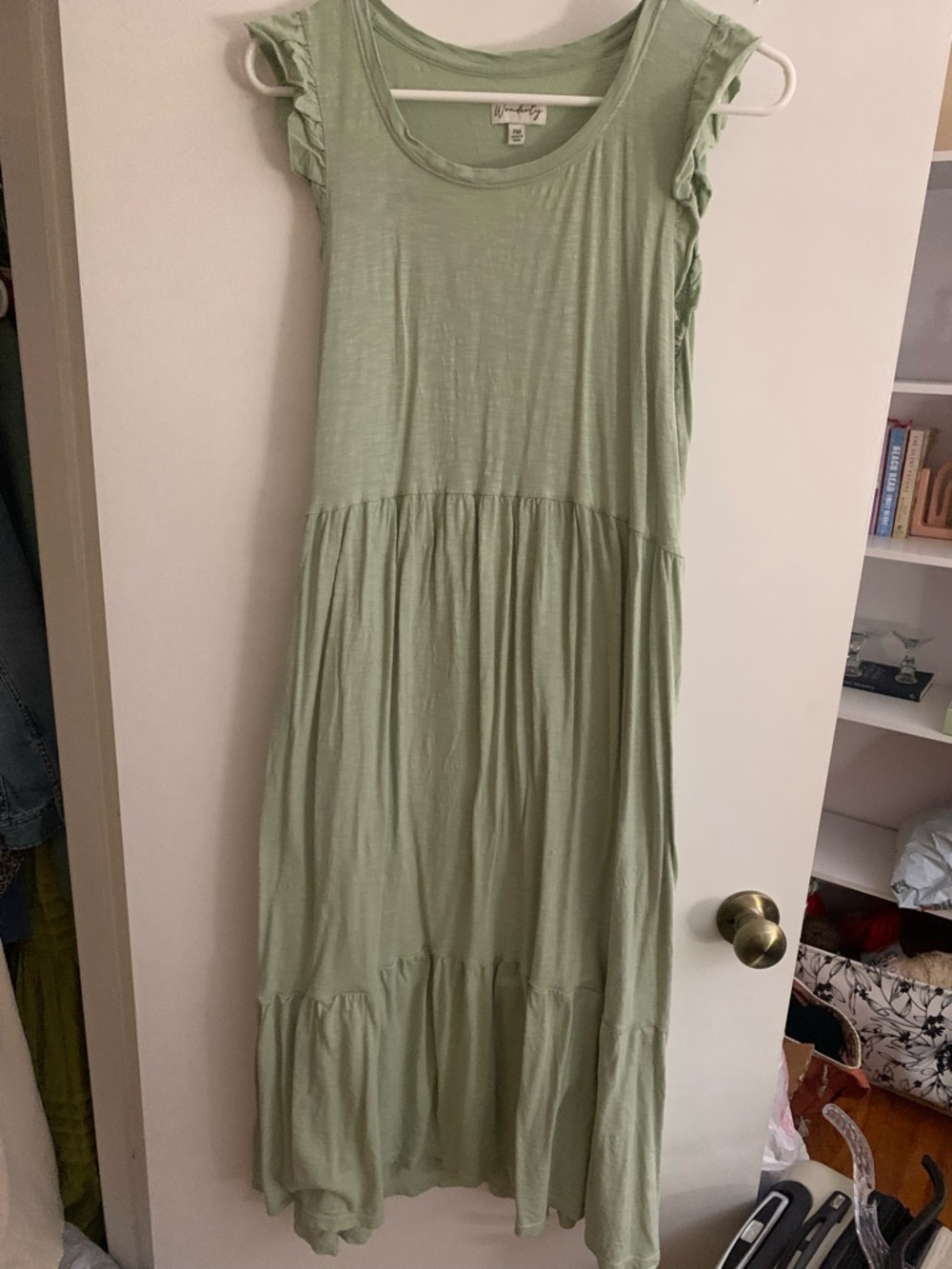 Wonderly Sage Green Scoop Neck Maxi Dress